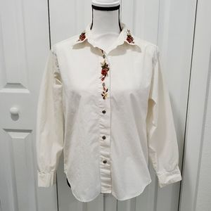 Cabin Creek White Button Down Shirt, Size Petite Medium